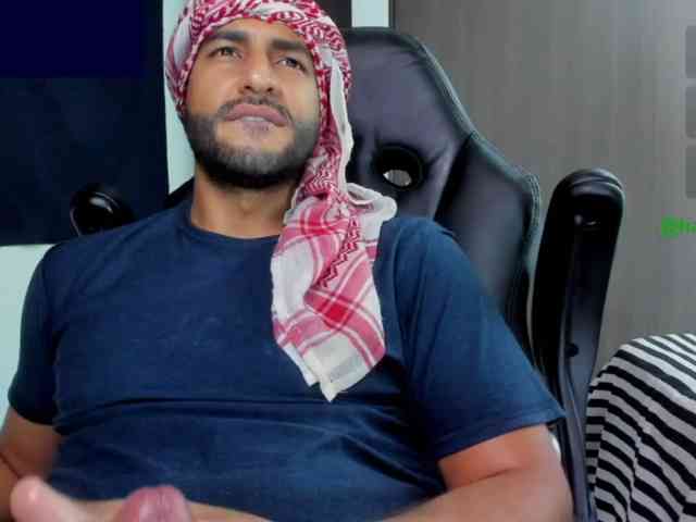 Handsoman11