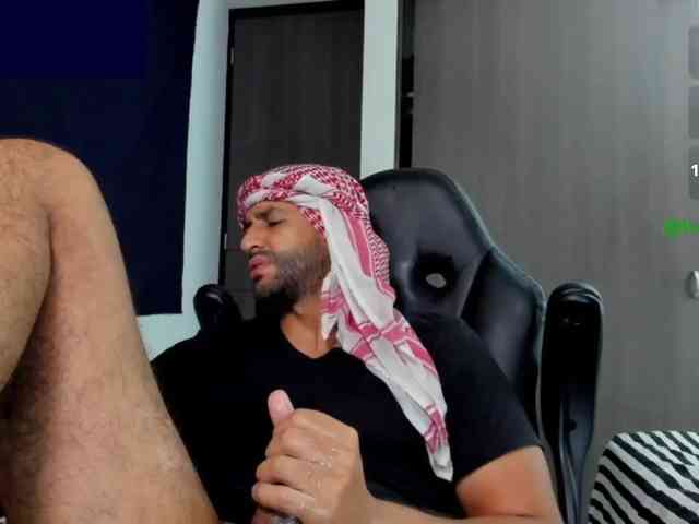 Handsoman11