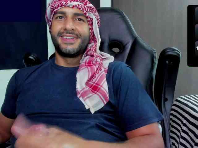 Handsoman11 Handsoman11