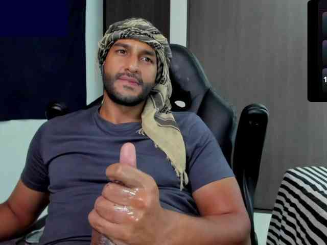 Handsoman11