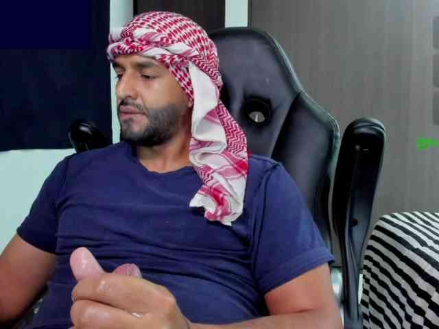 Handsoman11