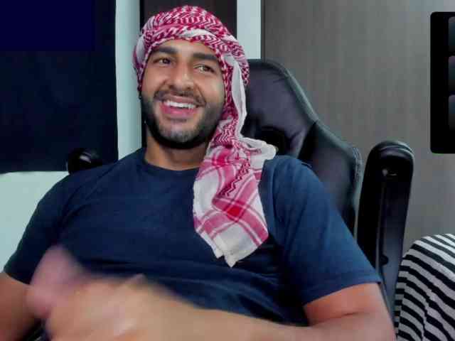 Handsoman11 Sex Cam Show