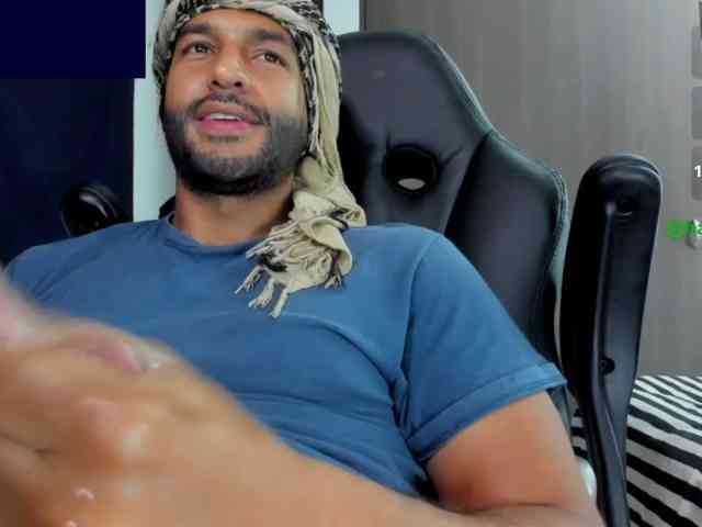 Handsoman11