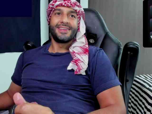 Handsoman11