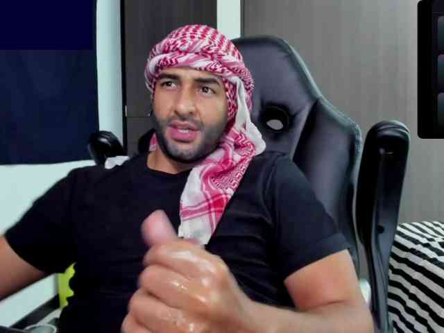 Handsoman11