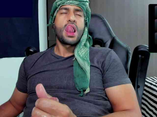 Handsoman11