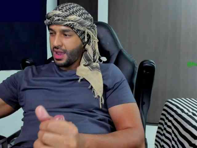Handsoman11