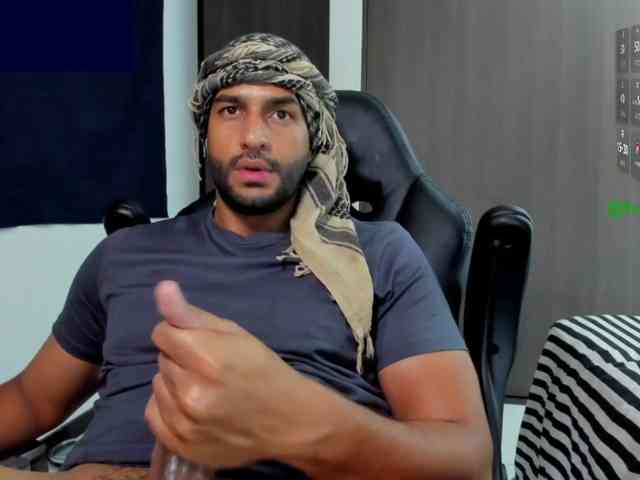 Handsoman11