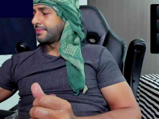 Handsoman11