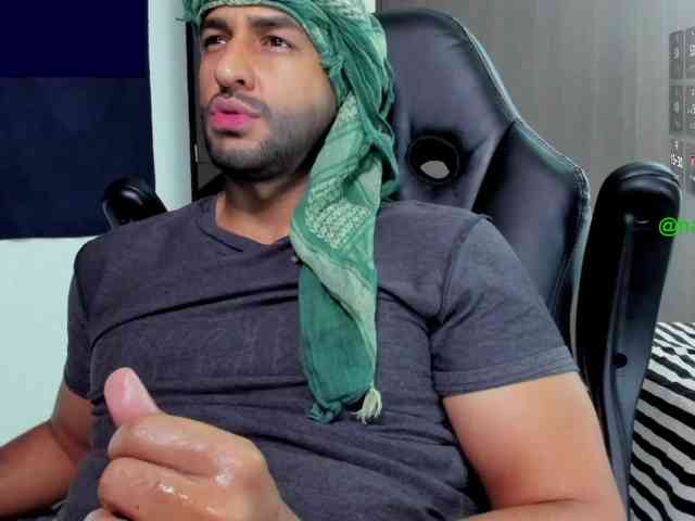 Handsoman11