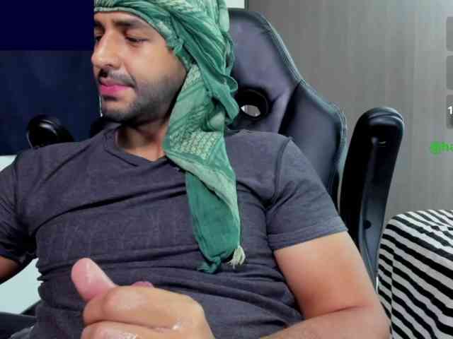Handsoman11