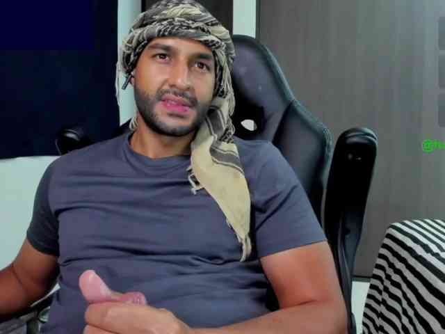 Handsoman11