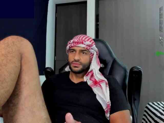 Handsoman11