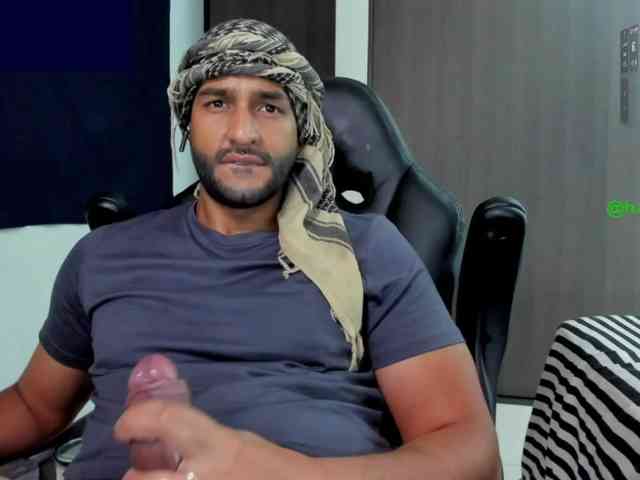 Handsoman11