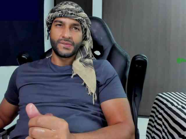 Handsoman11