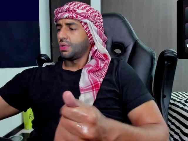 Handsoman11