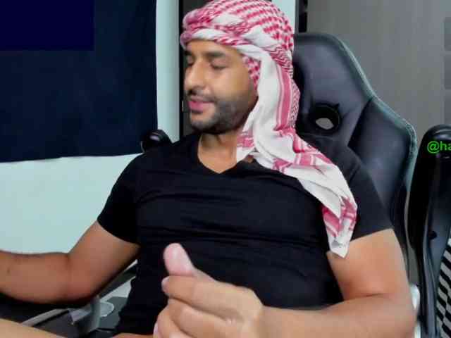 Handsoman11