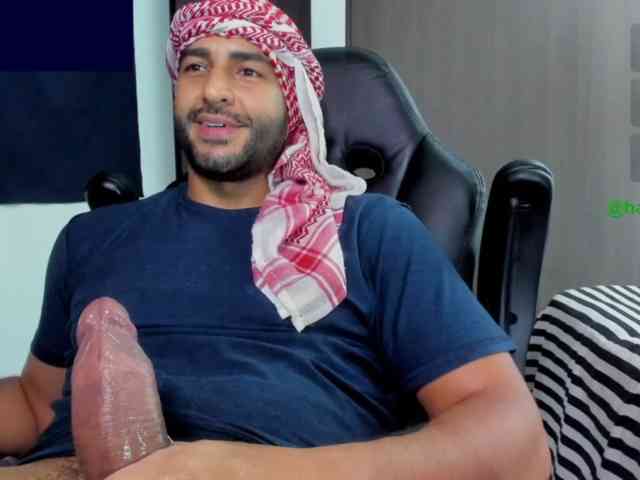 Handsoman11