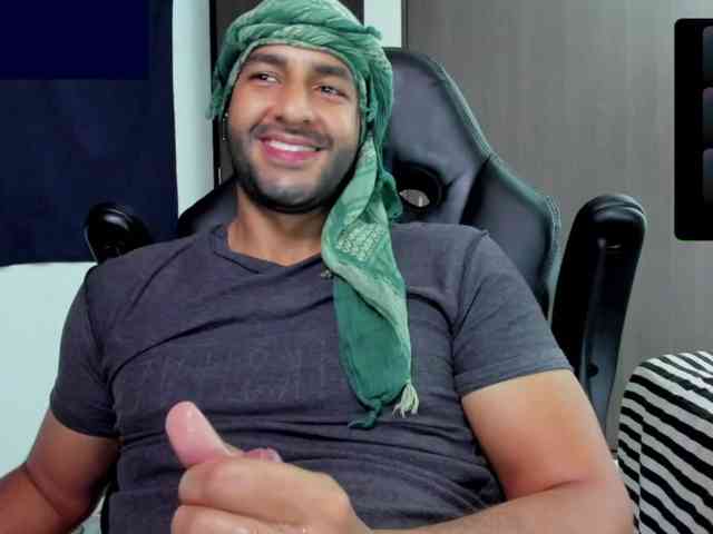 Handsoman11 Handsoman11