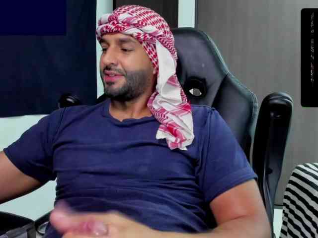 Handsoman11