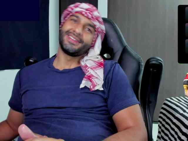 Handsoman11
