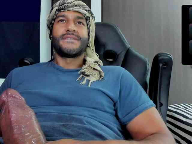 Handsoman11 Sex Cam Show