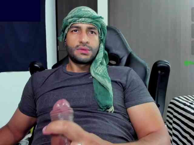 Handsoman11