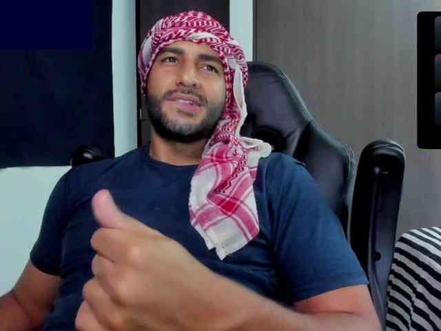 Handsoman11 Sex Cam Show