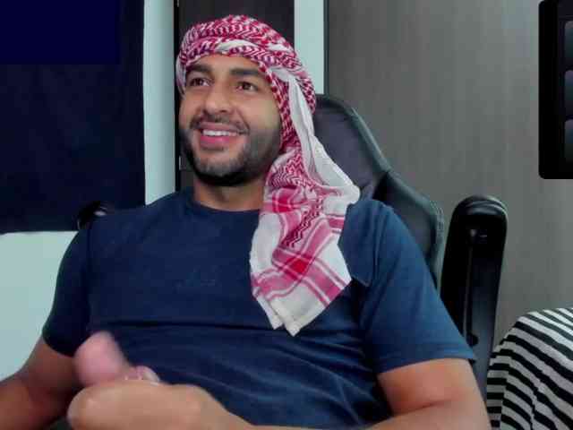 Handsoman11 Handsoman11