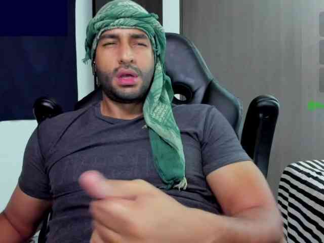 Handsoman11