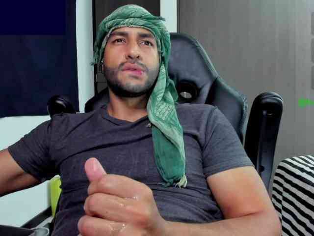 Handsoman11