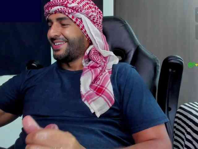 Handsoman11