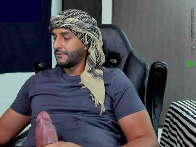 Handsoman11