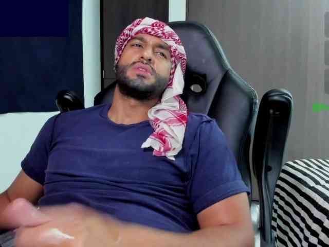 Handsoman11