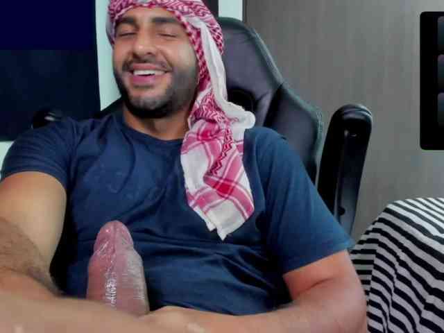 Handsoman11