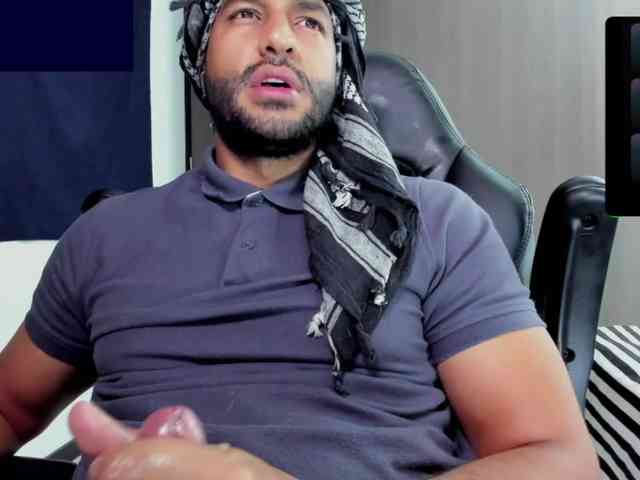 Handsoman11