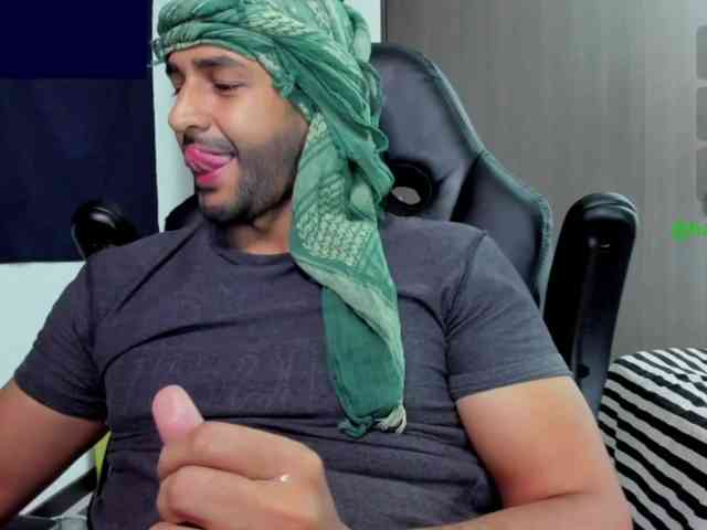 Handsoman11