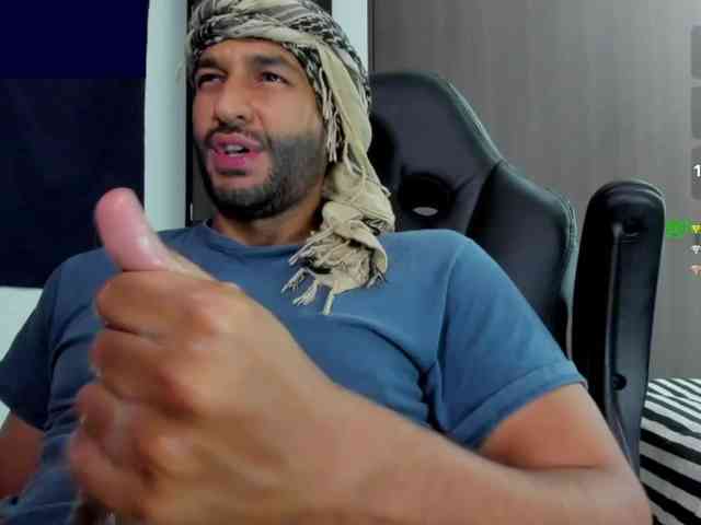 Handsoman11 Handsoman11