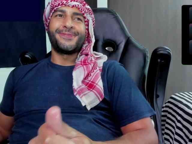 Handsoman11 Sex Cam Show