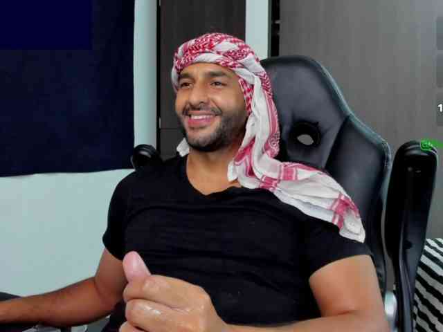 Handsoman11 Handsoman11