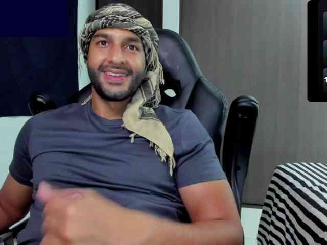 Handsoman11