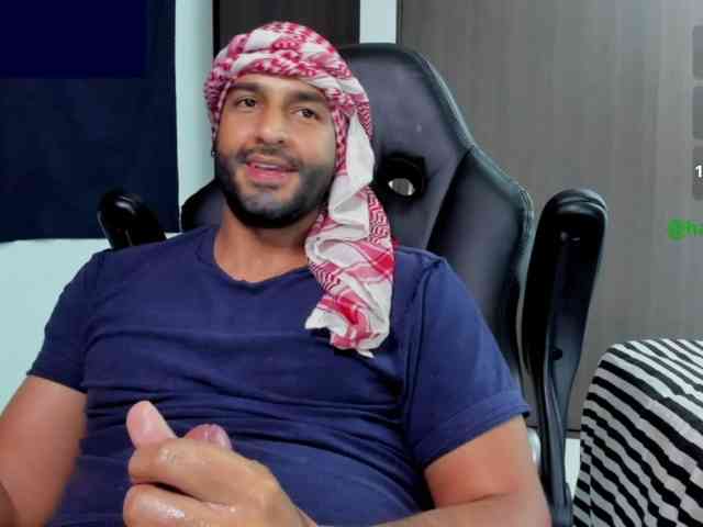Handsoman11 Handsoman11