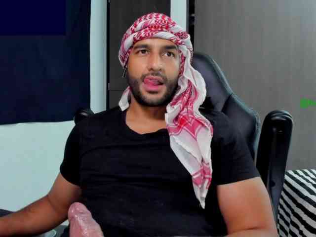Handsoman11
