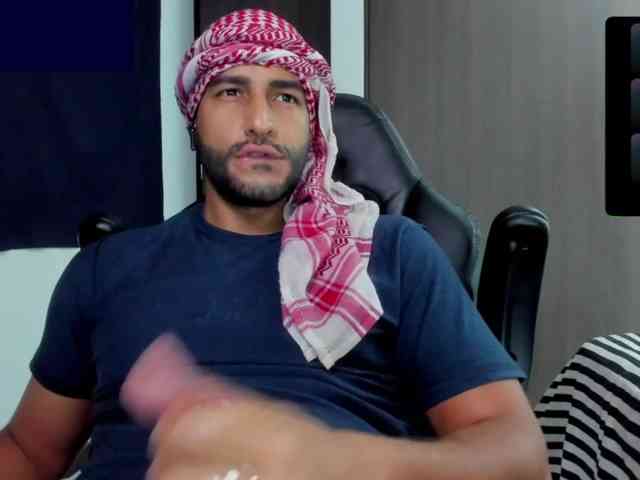 Handsoman11