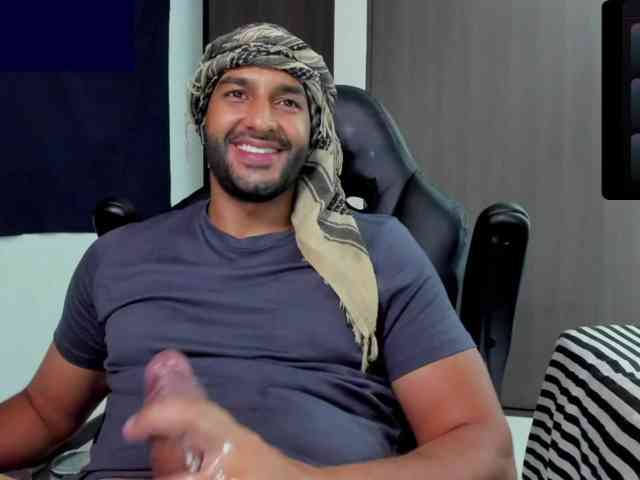 Handsoman11