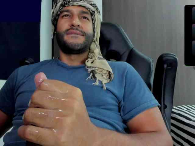 Handsoman11
