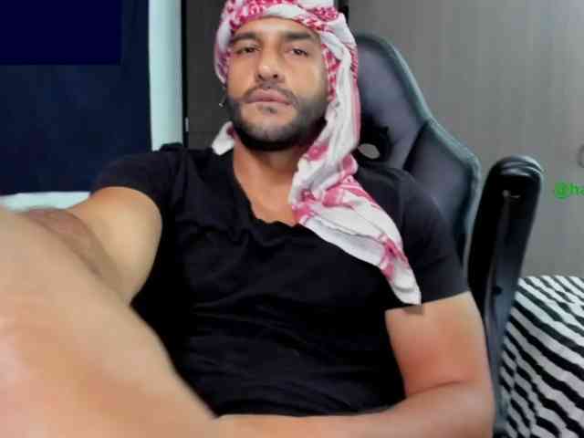 Handsoman11