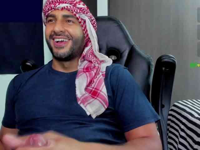 Handsoman11