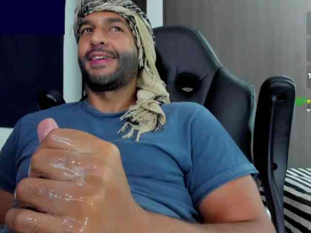 Handsoman11