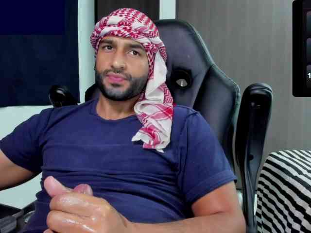 Handsoman11
